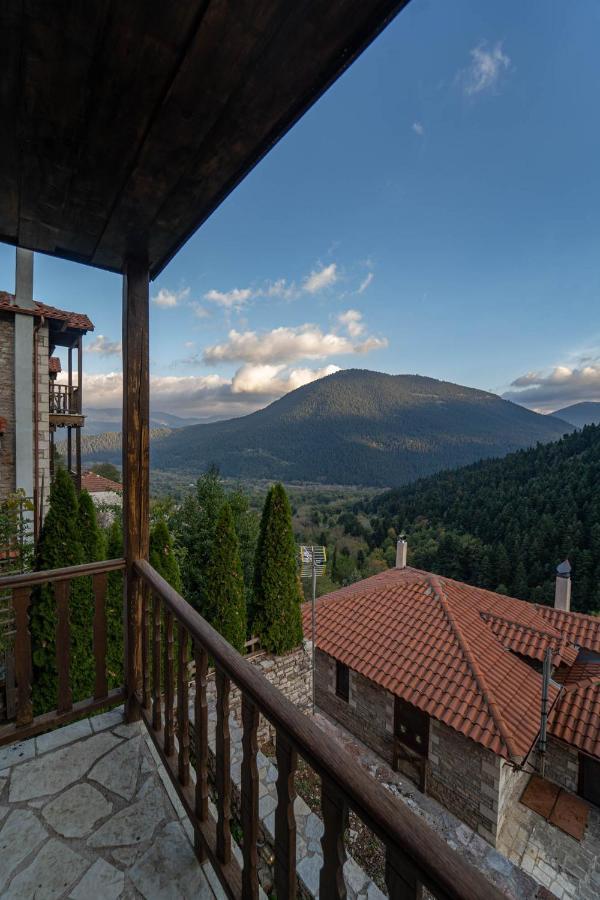Maisonette Korfes-Κορφές-Μ Δύο Αυτόνομοι Όρoφοι Της Βίλας Κορφές Για Οικογένειες Και Μικρές Παρέες Karpenísion Dış mekan fotoğraf