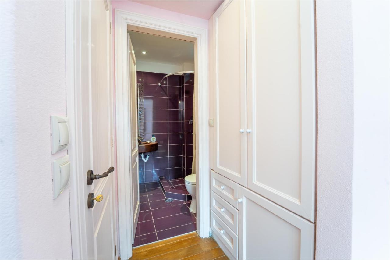 Maisonette Korfes-Κορφές-Μ Δύο Αυτόνομοι Όρoφοι Της Βίλας Κορφές Για Οικογένειες Και Μικρές Παρέες Karpenísion Dış mekan fotoğraf